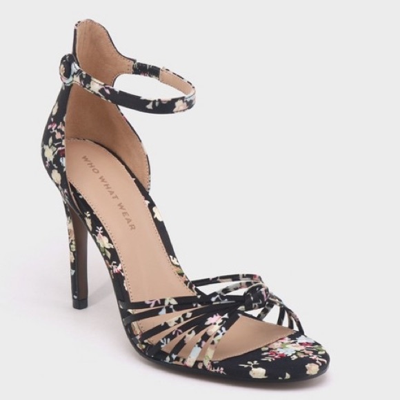Women’s Truth Floral knotted Stiletto pumps - Picture 1 of 3